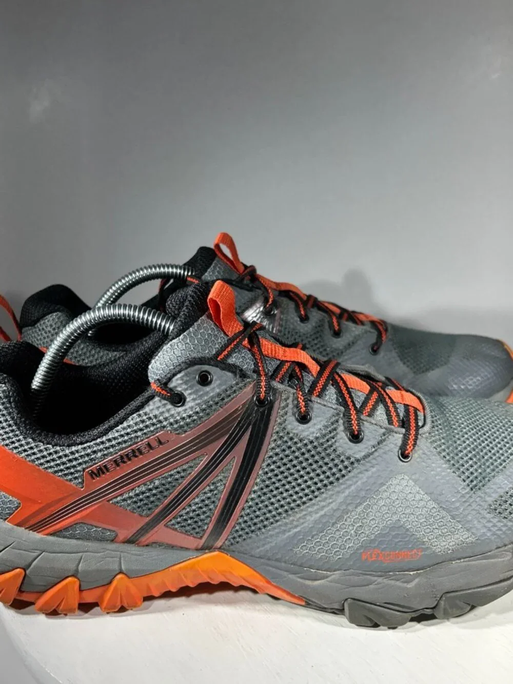 Merrell Castle Rock Mens Hiking Trail Running Shoes Size 12 Gray Sneakers Boots